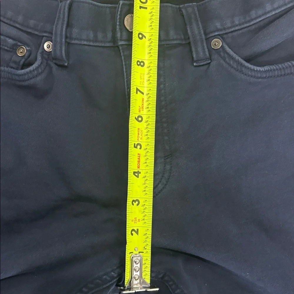 BANANA REPUBLIC Men's 30x32 Blue Athletic Tapered Fit Traveler Jeans